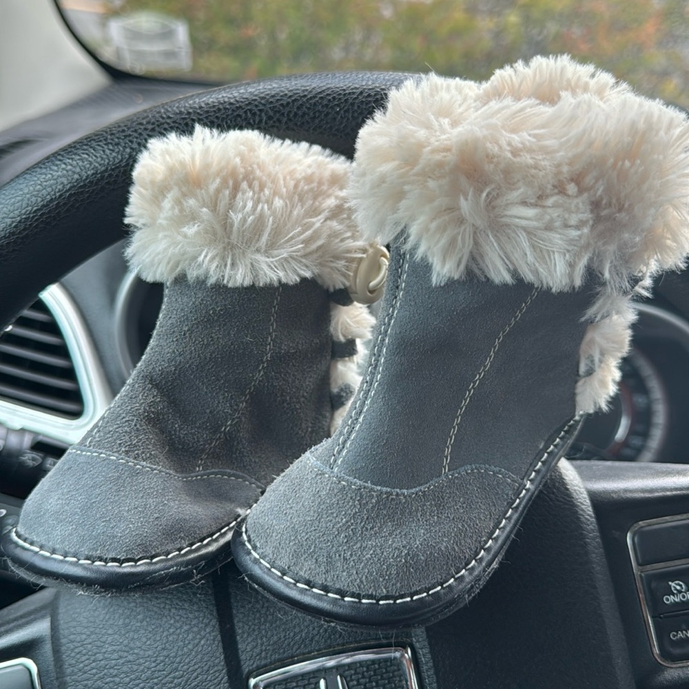 Jack and lily infant grey boots